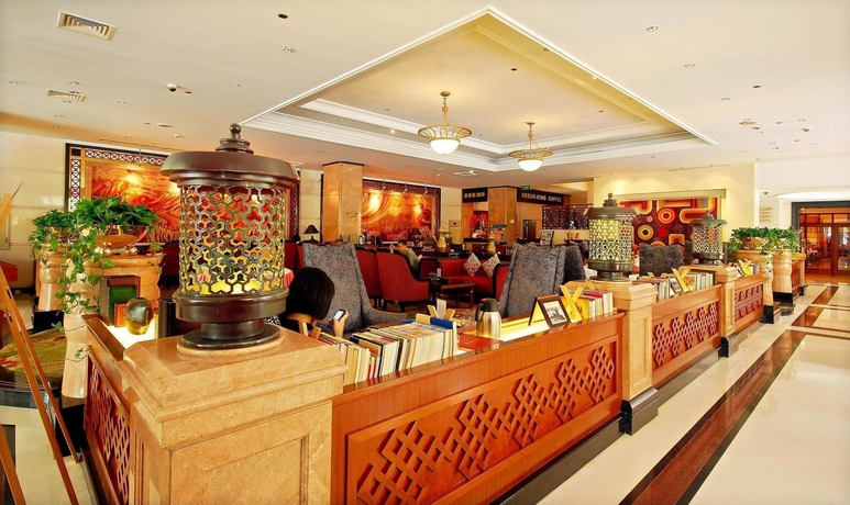 Imagen del bar/restaurante del Hotel Tibet Chengdu. Foto 6