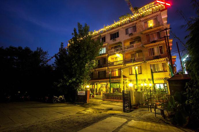 Imagen general del Hotel Tibet. Foto 4