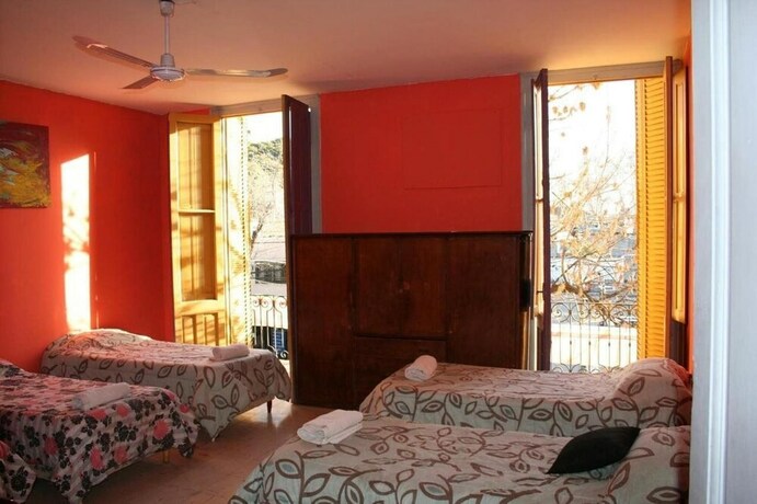 Imagen de la habitación del Hotel Tibet House. Foto 20