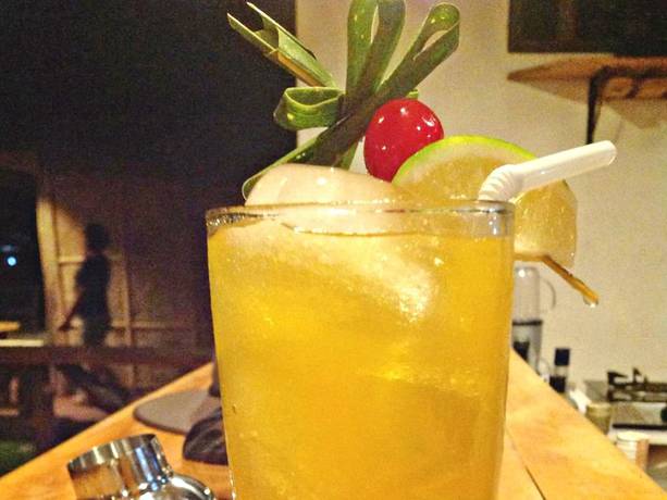 Imagen del bar/restaurante del Hotel Ticao Island Resort. Foto 6