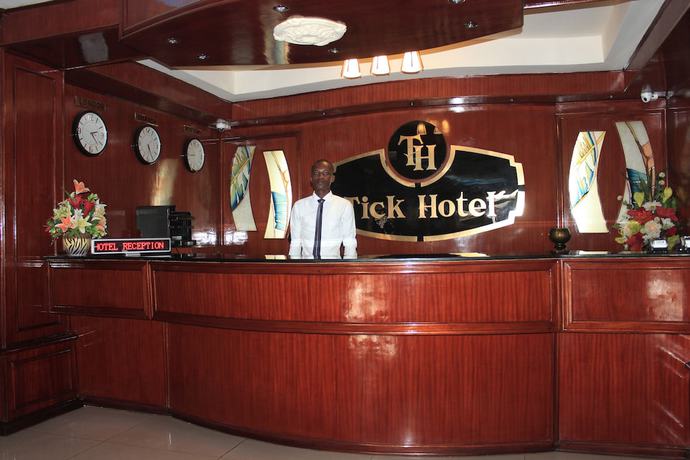 Imagen de los interiores del Hotel Tick. Foto 16