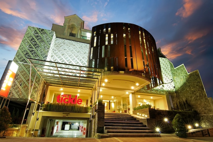 Imagen general del Hotel Tickle. Foto 1
