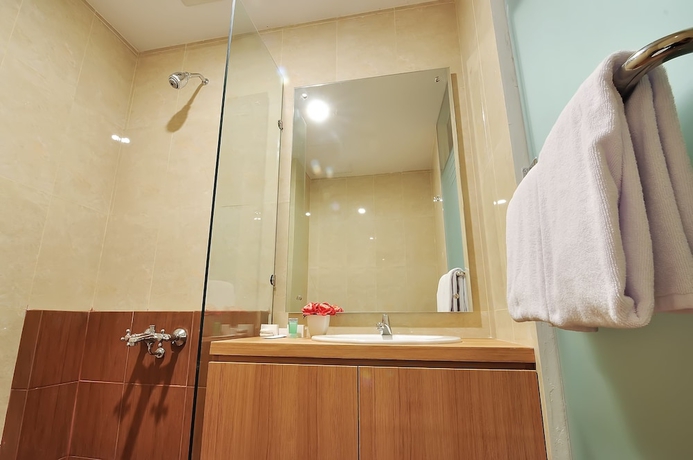 Imagen de la habitación del Hotel Tickle. Foto 14