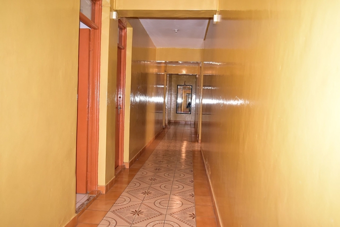 Imagen de los interiores del Hotel Tickles. Foto 16