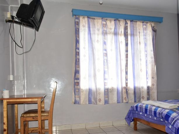 Imagen de la habitación del Hotel Tickles. Foto 15