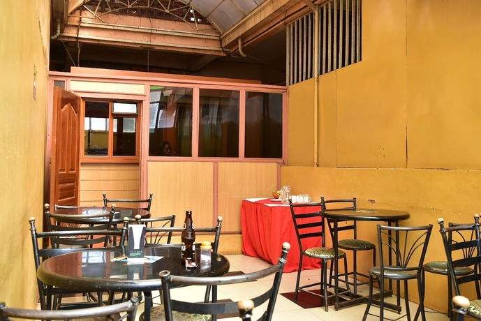 Imagen del bar/restaurante del Hotel Tickles. Foto 6