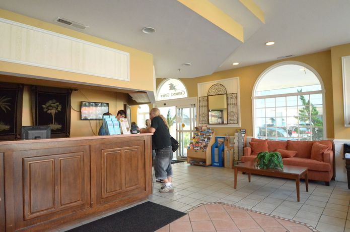 Imagen de los interiores del Hotel Tidelands Caribbean And Suites. Foto 19