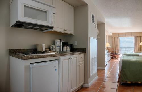 Imagen general del Hotel Tidelands Caribbean Boardwalk and Suites. Foto 2