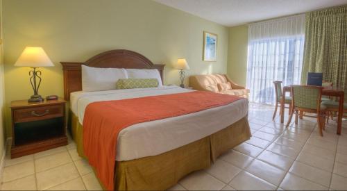 Imagen de la habitación del Hotel Tidelands Caribbean Boardwalk and Suites. Foto 8
