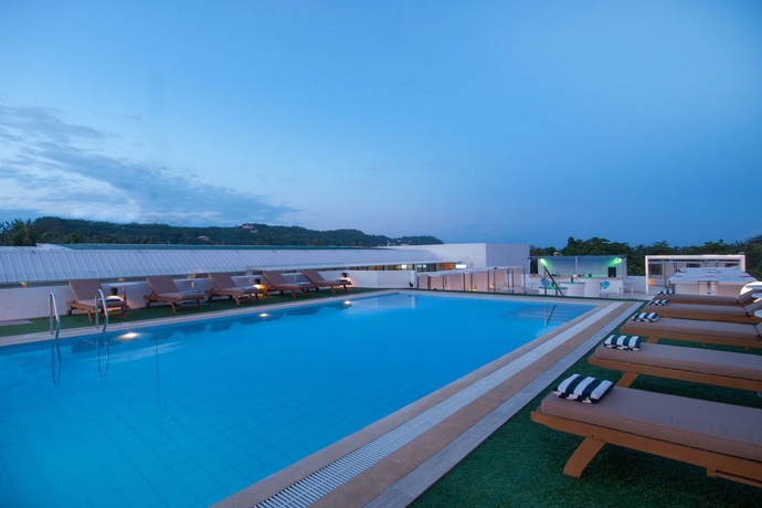 Imagen general del Hotel Tides, Malay. Foto 8