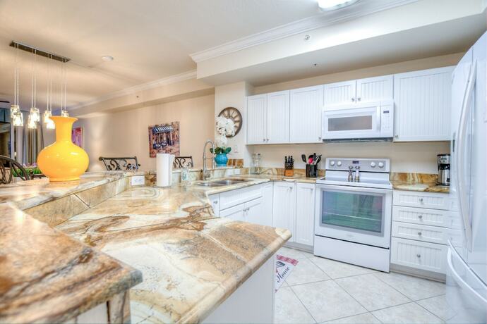 Imagen general del Hotel Tidewater Beach Condos by Aneliya\'s Rentals. Foto 13