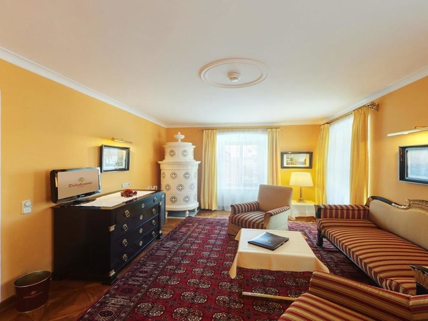 Imagen de la habitación del Hotel Tiefenbrunner. Foto 5