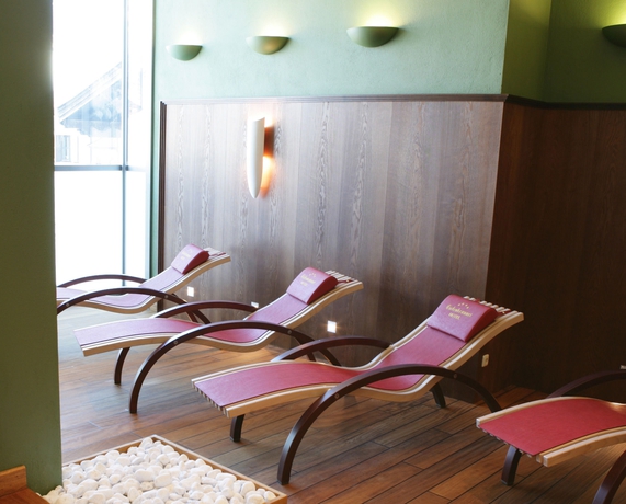 Imagen de la piscina del Hotel Tiefenbrunner. Foto 11