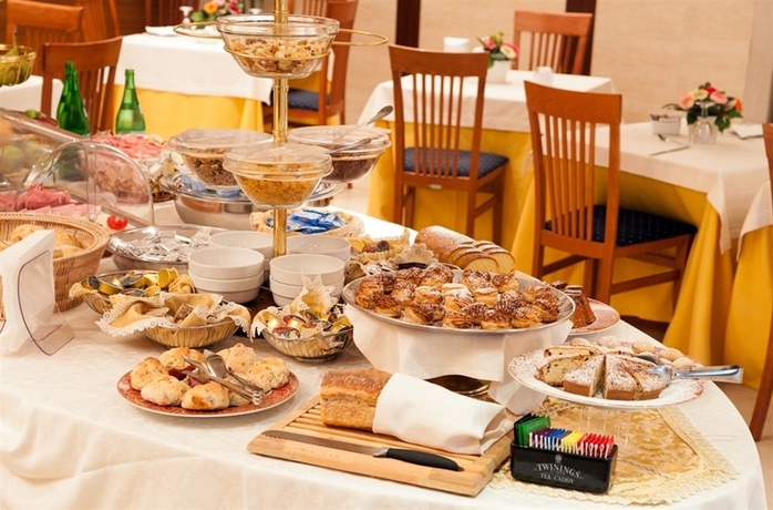 Imagen del bar/restaurante del Hotel Tiempo. Foto 3