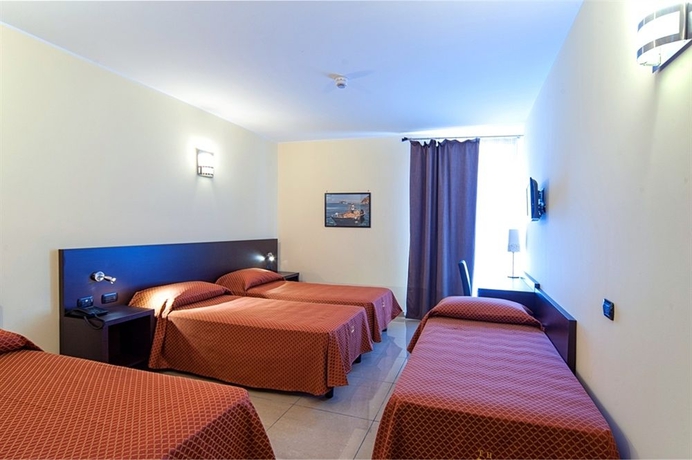 Imagen de la habitación del Hotel Tiempo. Foto 8