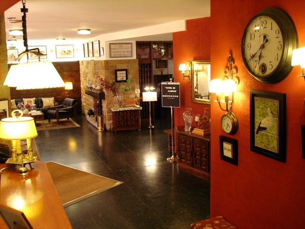 Imagen de los interiores del Hotel Tierra De Campos. Foto 12