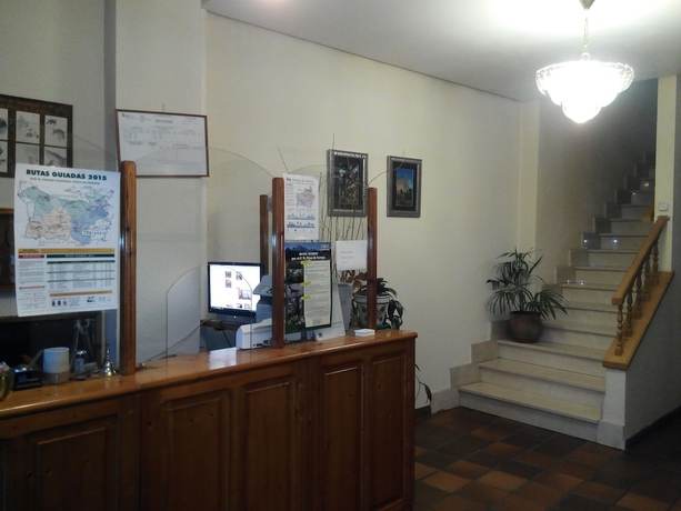 Imagen de los interiores del Hotel Tierra De La Reina. Foto 19