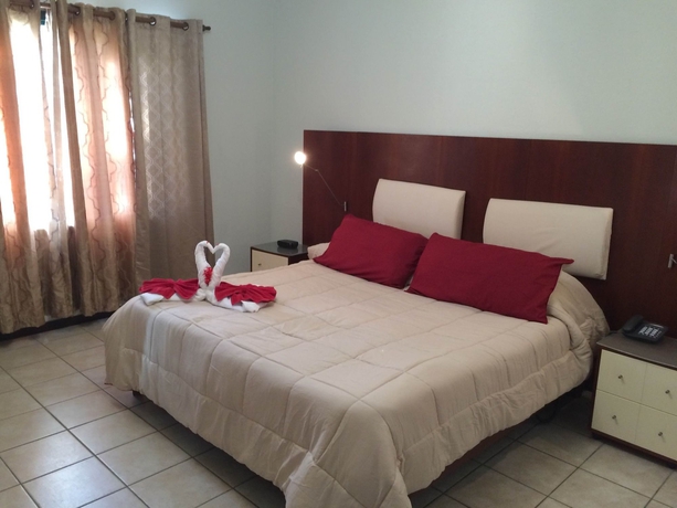 Imagen de la habitación del Hotel Tierra Del Sol Resort. Foto 6