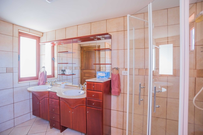 Imagen de la habitación del Hotel Tierra Del Sol Resort. Foto 8