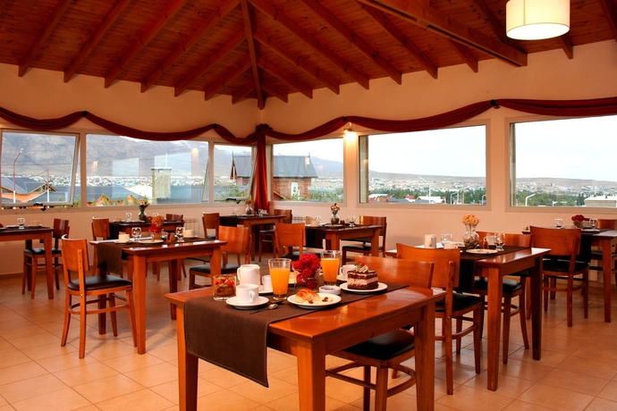 Imagen del bar/restaurante del Hotel Tierra Tehuelche Hoster&iacute;a y Aparts. Foto 5