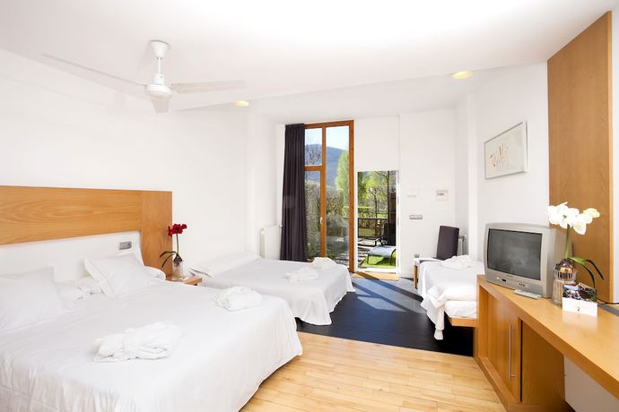 Imagen de la habitación del Hotel Tierra de Biescas. Foto 11