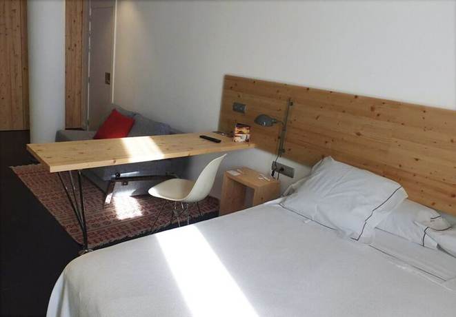 Imagen de la habitación del Hotel Tierra de Biescas. Foto 15