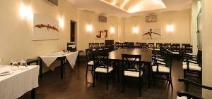 Imagen del bar/restaurante del Hotel Tierra de Vinos. Foto 17