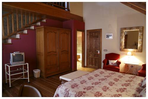 Imagen de la habitación del Hotel Tierras De Moya. Foto 4