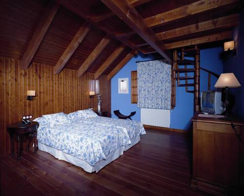 Imagen de la habitación del Hotel Tierras De Moya. Foto 5