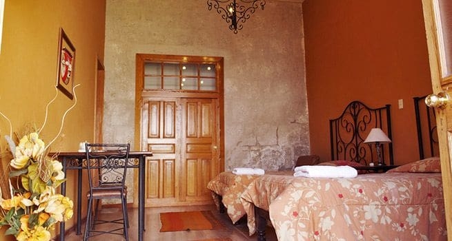 Imagen de la habitación del Hotel Tierrasur. Foto 5