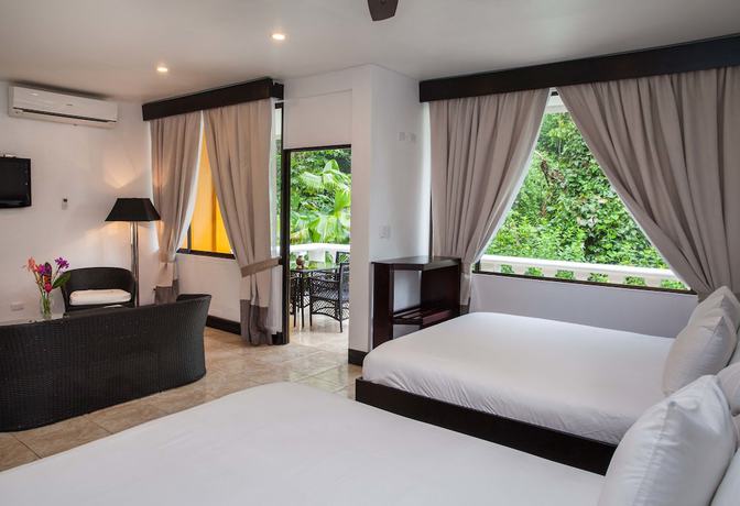 Imagen de la habitación del Hotel Tifakara by the Waterfall. Foto 13