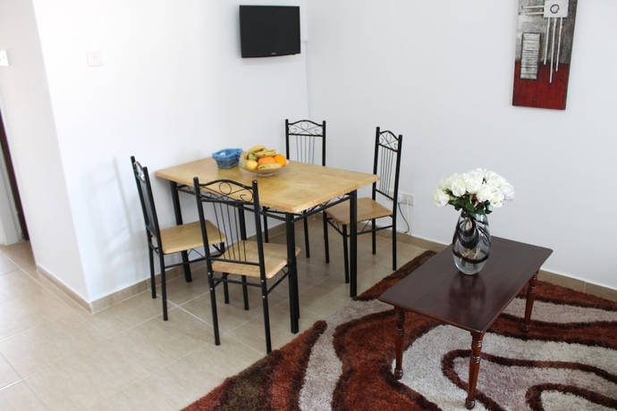 Imagen de la habitación del Hotel Tiffany City Apartments. Foto 15