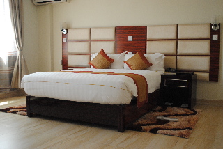 Imagen de la habitación del Hotel Tiffany Diamond. Foto 6