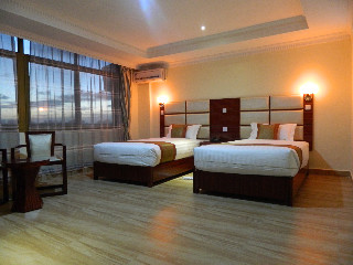 Imagen de la habitación del Hotel Tiffany Diamond. Foto 8