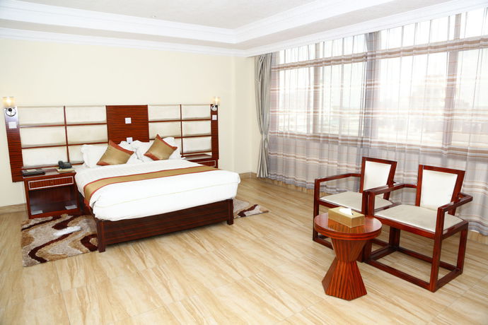 Imagen de la habitación del Hotel Tiffany Diamond Hotels. Foto 3