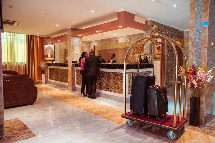 Imagen de los interiores del Hotel Tiffany Diamonds. Foto 14