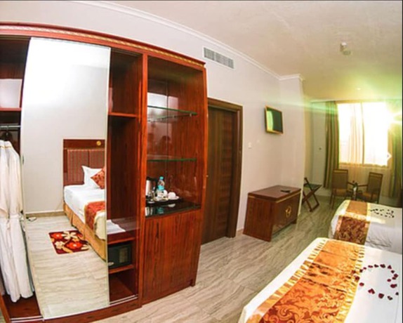 Imagen de la habitación del Hotel Tiffany Diamonds. Foto 5
