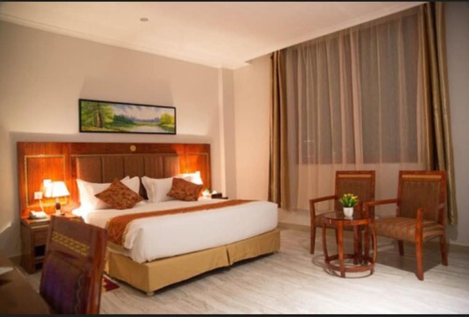 Imagen de la habitación del Hotel Tiffany Diamonds. Foto 10