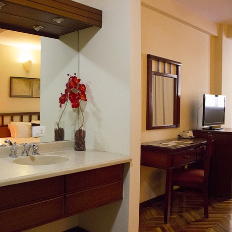 Imagen general del Hotel Tiffany, El Manzano. Foto 1