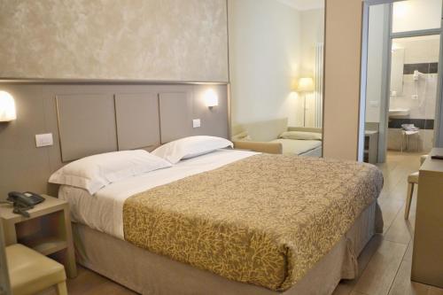 Imagen de la habitación del Hotel Tiffany, Marina di Massa. Foto 8