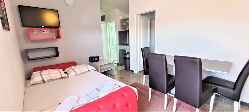 Imagen de la habitación del Hotel Tiffany Novalja. Foto 4