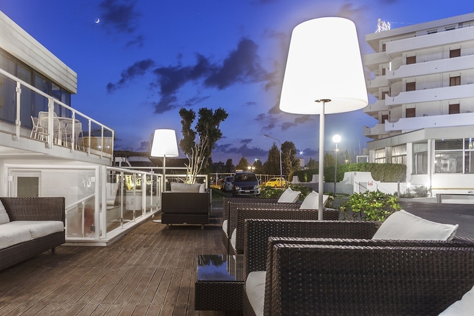 Imagen general del Hotel Tiffany\'s. Foto 1