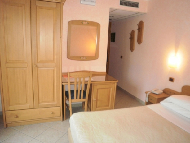 Imagen de la habitación del Hotel Tiffany's, Roccaraso. Foto 10