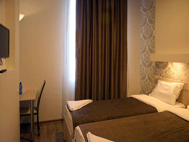 Imagen de la habitación del Hotel Tiflis. Foto 5