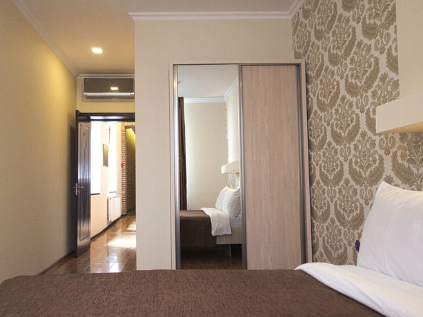 Imagen de la habitación del Hotel Tiflis. Foto 10