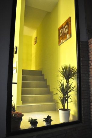Imagen de los interiores del Hotel Tiflis Metekhi. Foto 17