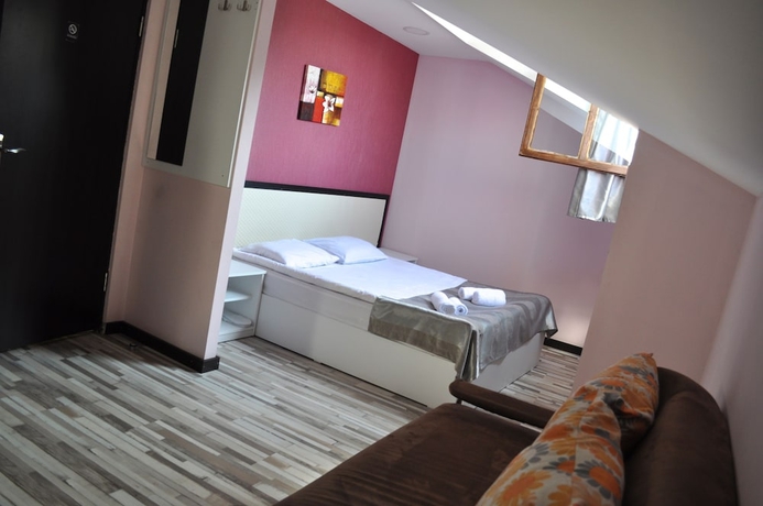 Imagen de la habitación del Hotel Tiflis Metekhi. Foto 15