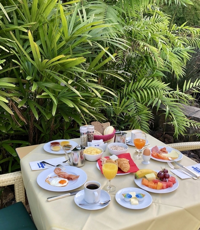 Imagen de los exteriores del Hotel Tigaiga. Foto 7