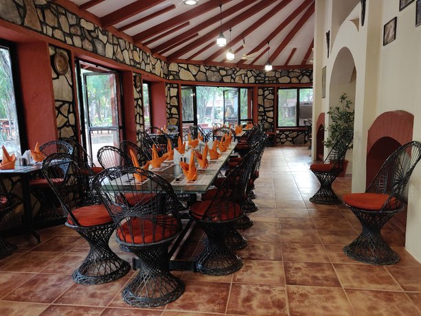 Imagen del bar/restaurante del Hotel Tiger Moon Resort. Foto 5