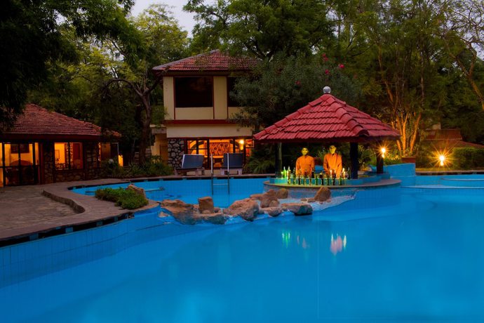 Imagen de la piscina del Hotel Tiger Moon Resort. Foto 20